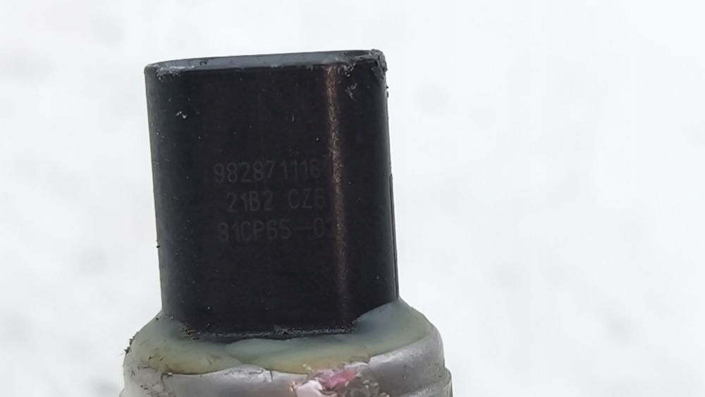 Sensor de Temperatura do Combustível Peugeot 308 2022 81CP6502 image 7