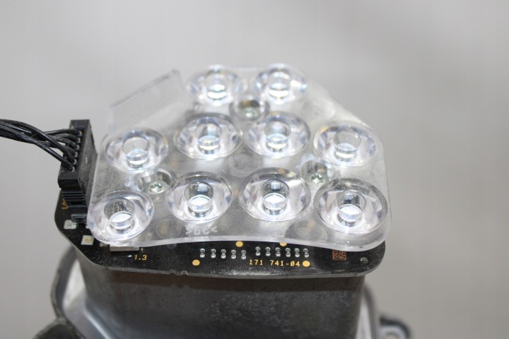 LED-suuntavilkku oikea ajovaloon OE BMW F10 F11 7271902 63117271902