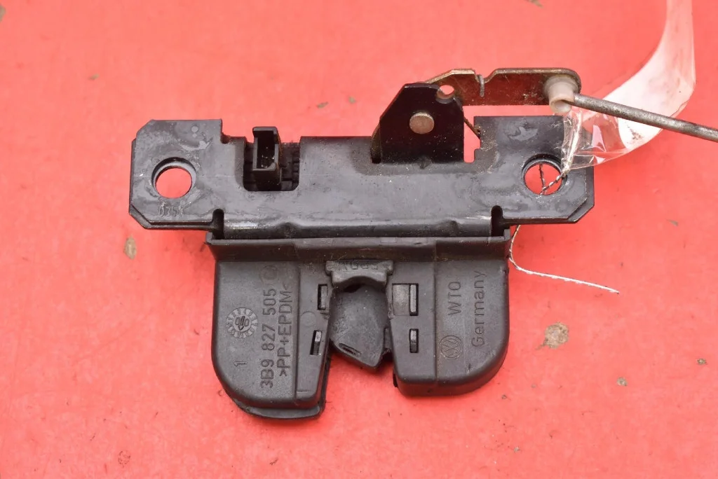 Fechadura Porta-Malas Seat Leon 1 3B9827505C