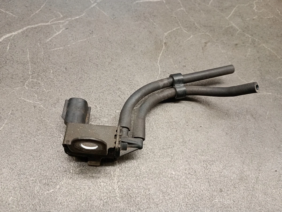 Daihatsu Terios 1,3 16V sähköventtiili 17650-87109