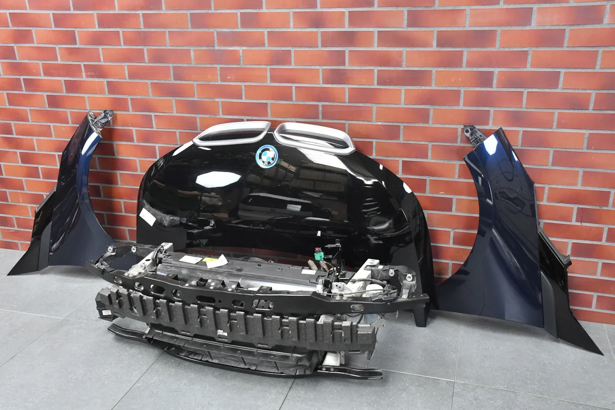 BMW i3 LCI frontpanel, begagnad image 7