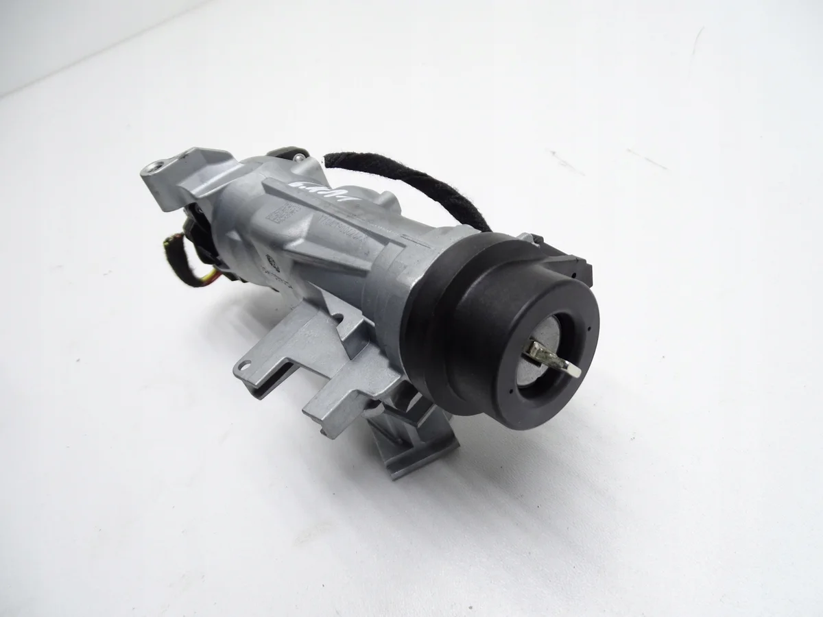 Audi A3 8V Ignition Switch Key + Blade image 9