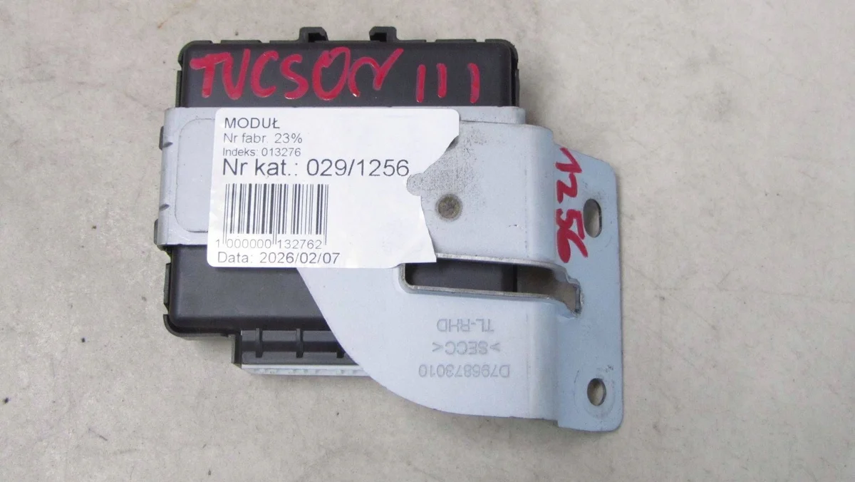 Parkmodul Hyundai Tucson III 96880D7000 image 5