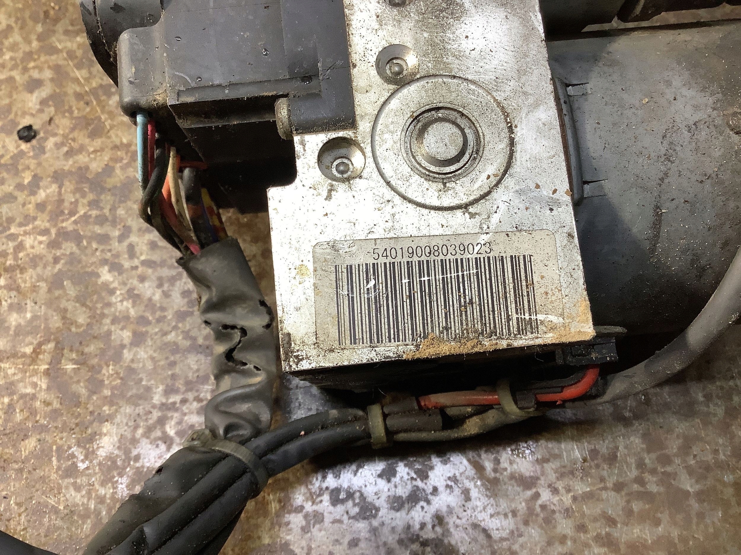 ABS Pump Nissan X-Trail T30 0130108 image 5