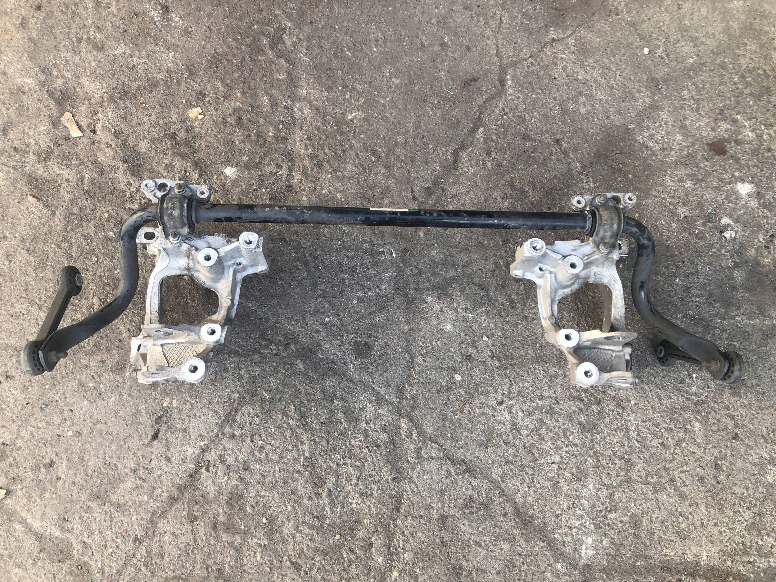 Support de stabilisateur Audi A4 B9 A5 8W image 2