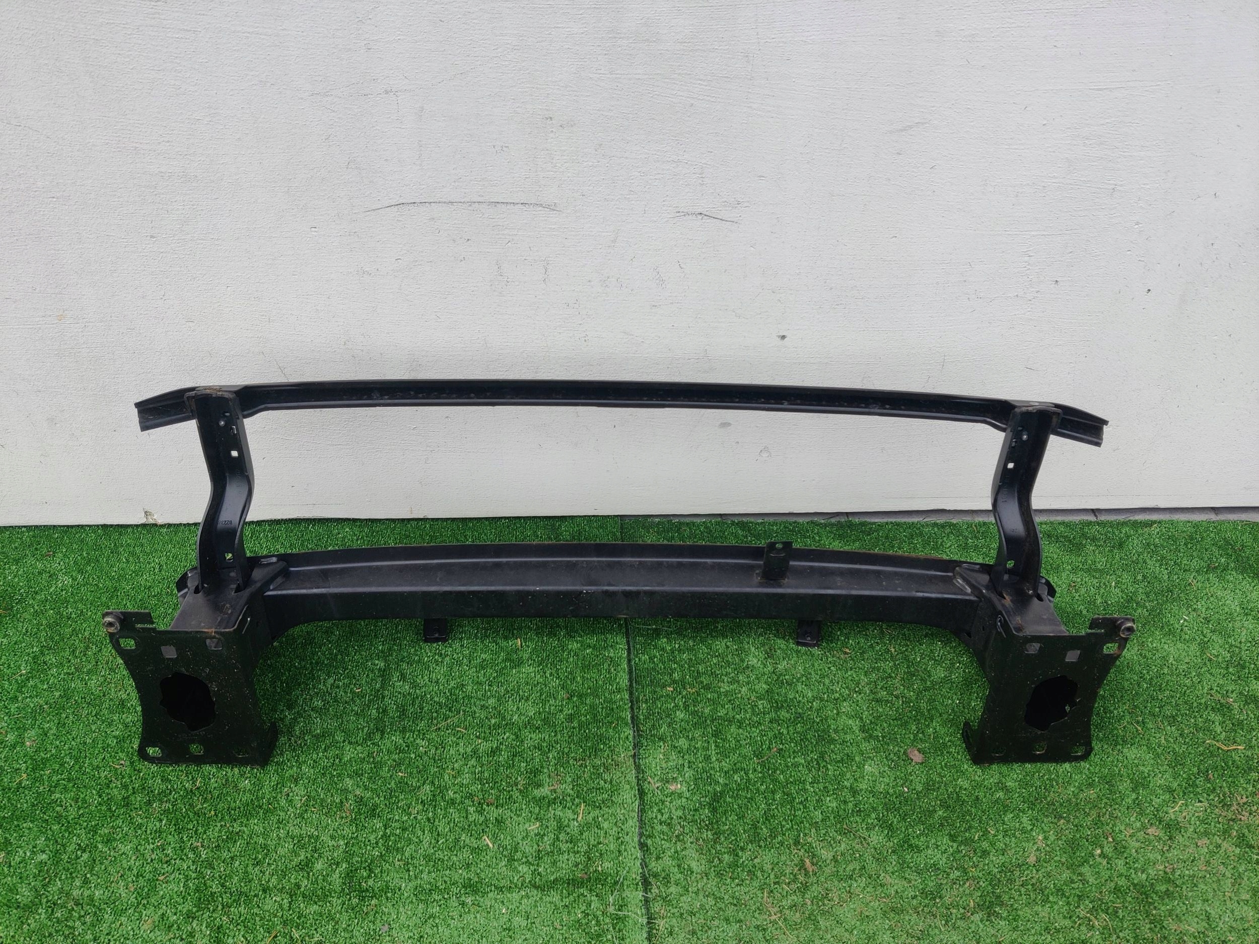 Barra de parachoques VW T-Cross 2G0807651M image 3