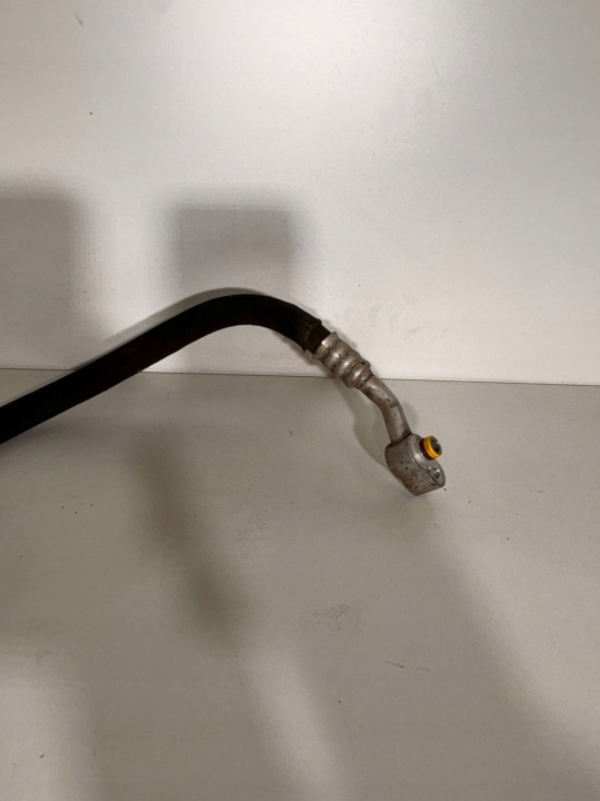 Audi A5 8T A4 S4 B8 8K 2012 8K0 260 701 A/C Hose / Pipe