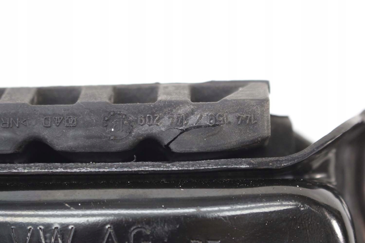 Support moteur VW Audi Skoda 5Q0199555AD