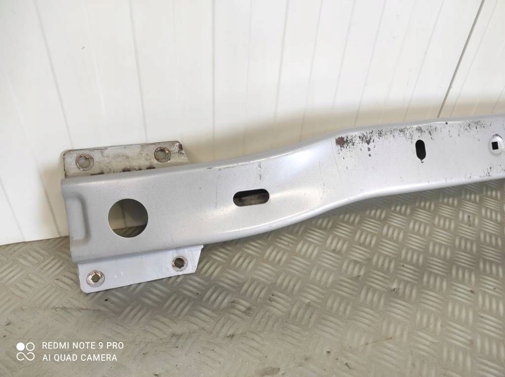 Etupuskurin palkki alla etupuskurin Nissan NV400 Opel Movano II B