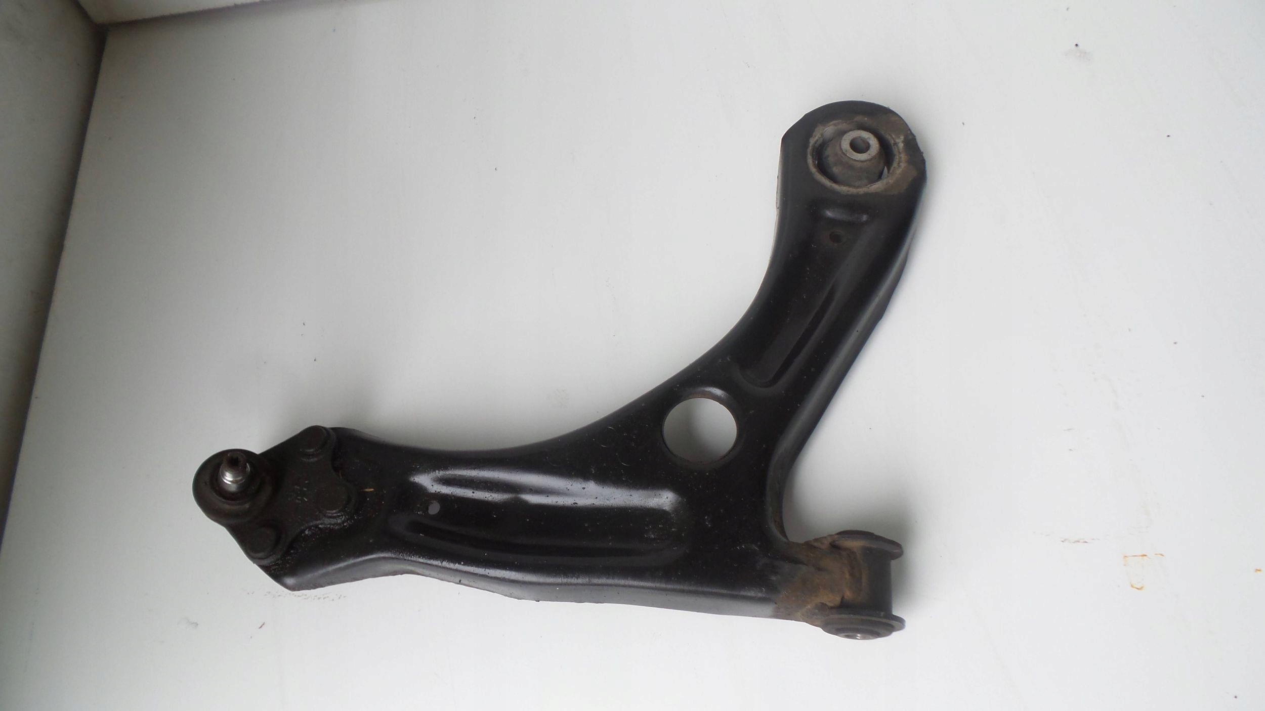 Vakaa oikea etuosa Volkswagen Up 1S0407152