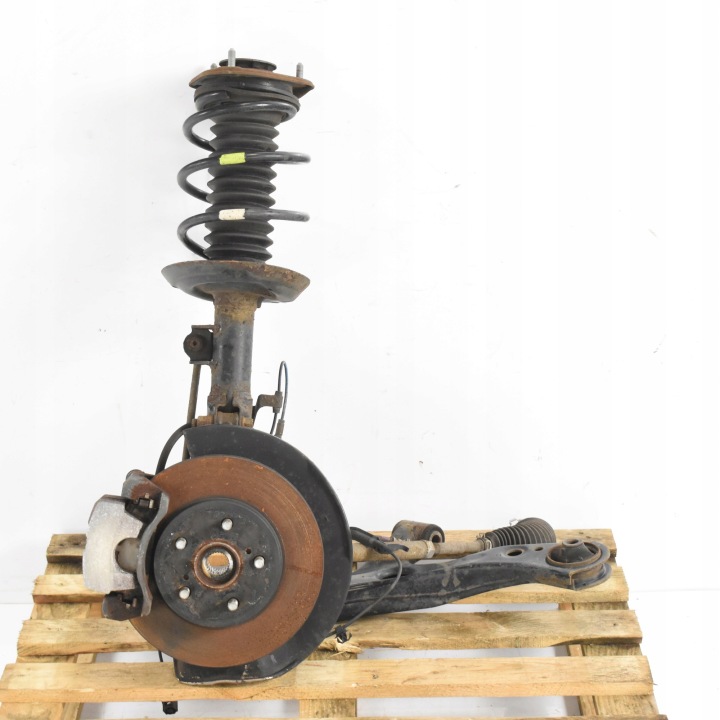 Snodo piastra braccio ammortizzatore sinistro anteriore 43212-47040 TOYOTA PRIUS IV