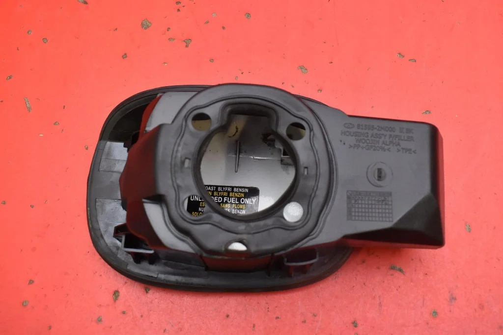 Fuel Filler Flap Hyundai Genesis Coupe 81595-2M000 08-12
