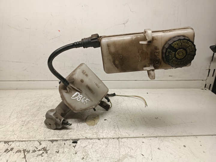 Käytetty jarrupumppu Peugeot 307 I 1.4HDI 01-05R 0204224576