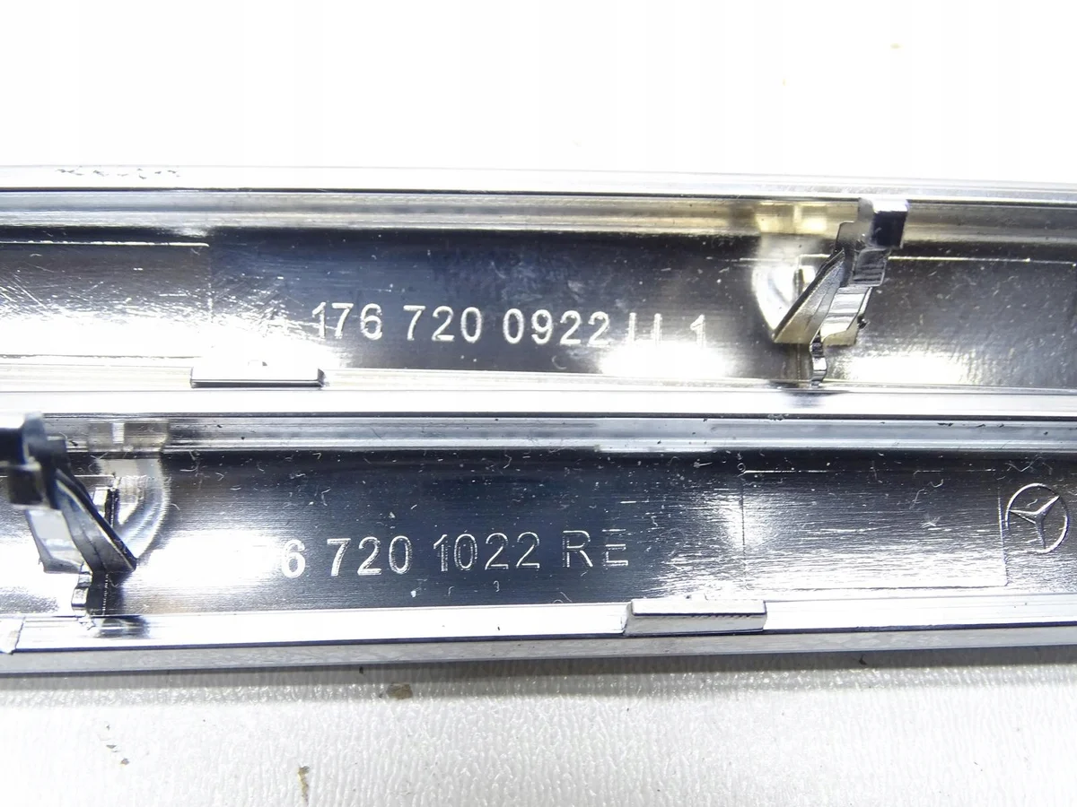 Türleisten Mercedes W176 A-Klasse A1767301222 image 8
