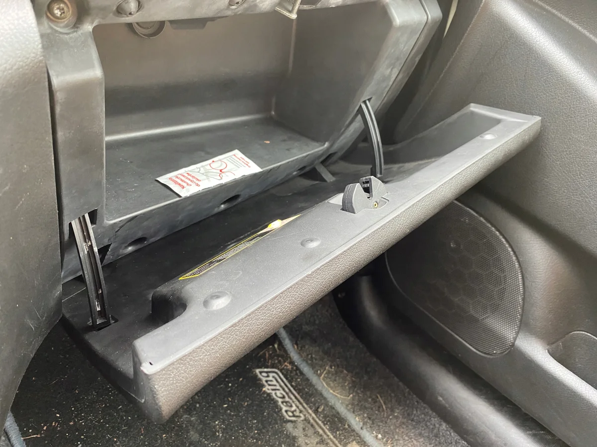 Lancia Ypsilon 03-09 Guantera MM-0904-28 image 3