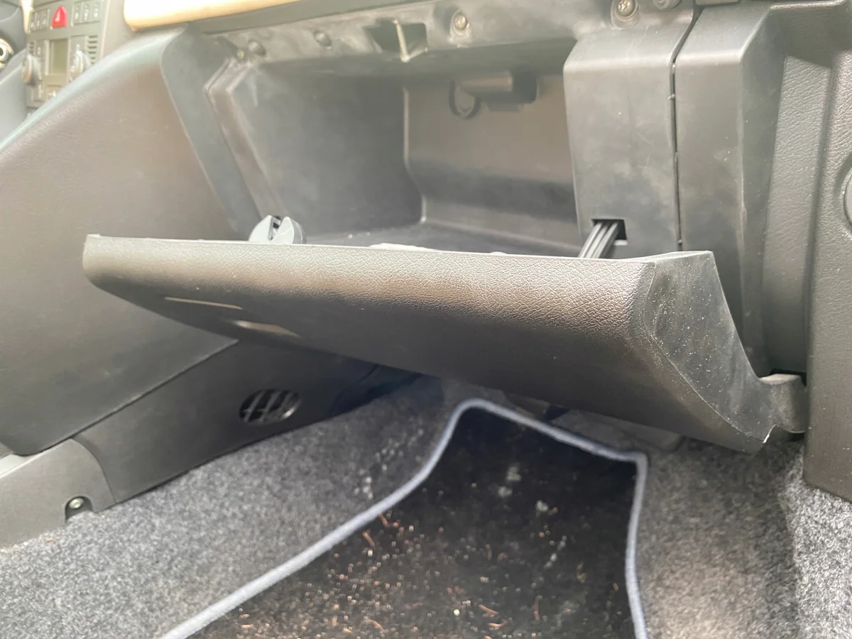 Lancia Ypsilon 03-09 Guantera MM-0904-28 image 4