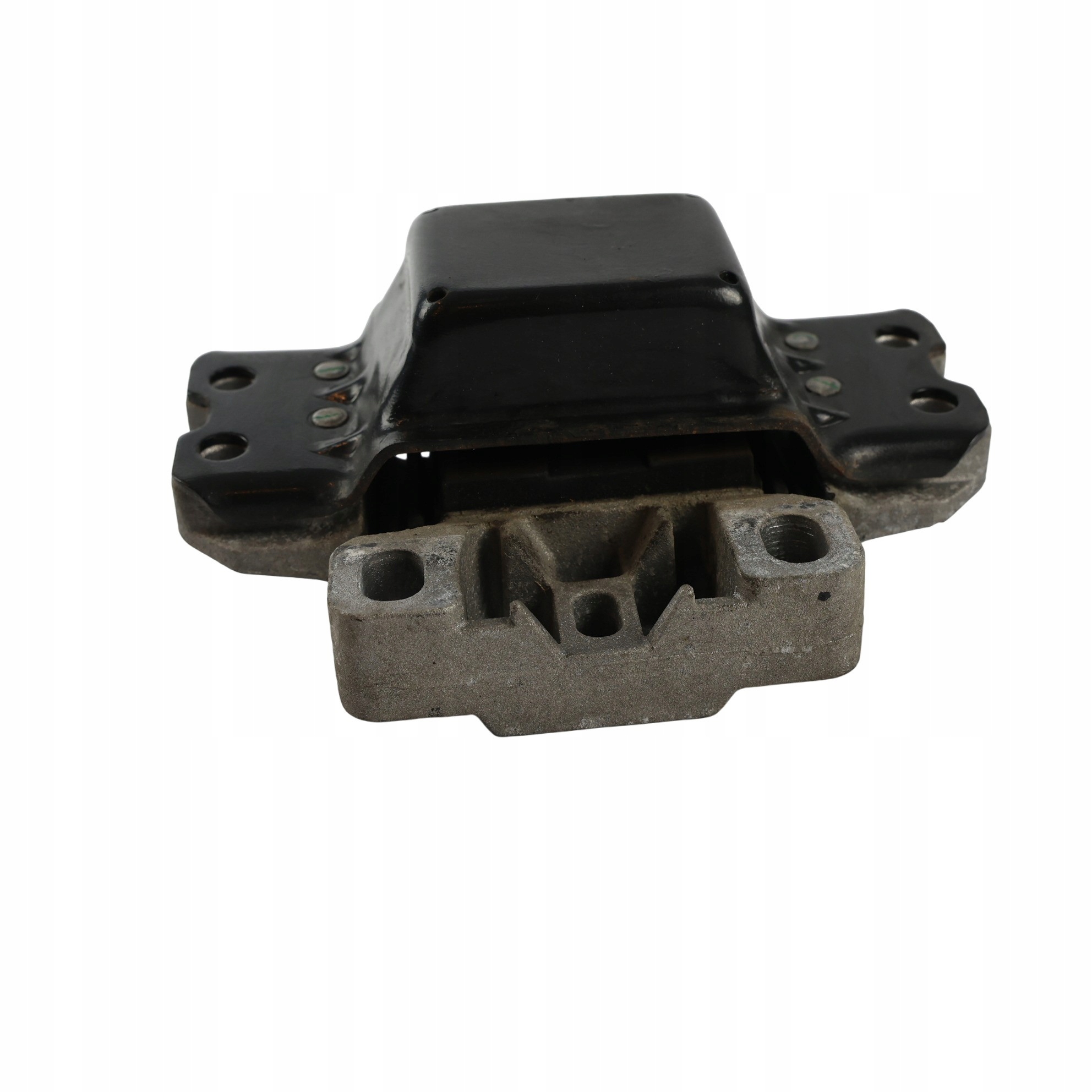 Audi A3 8P Engine Mount Bracket Front Left 1.8 TFSI 1K0199555AA image 9