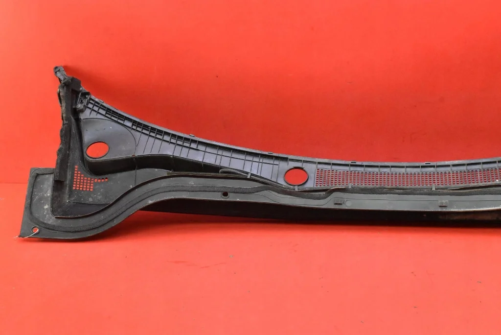 Panel podszybia Hyundai Tucson III 2015-2020 image 9