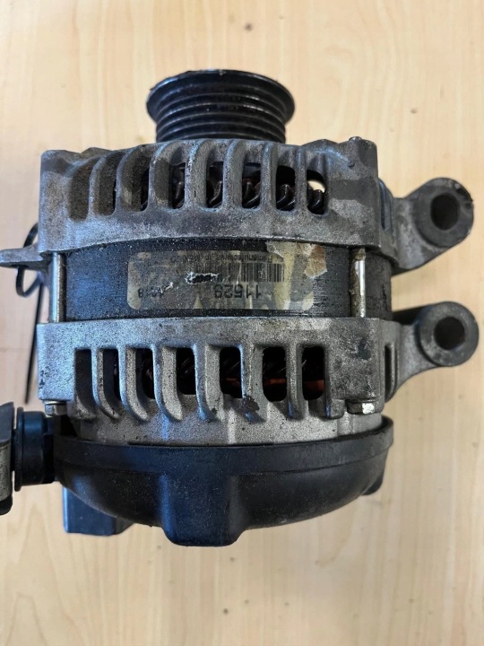 Alternator Range Rover III L322 5.0 V8