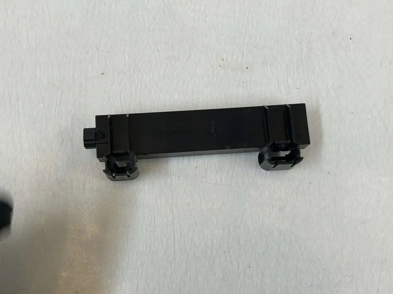 Antena interior Audi Q4 2024 5WA962132 image 5