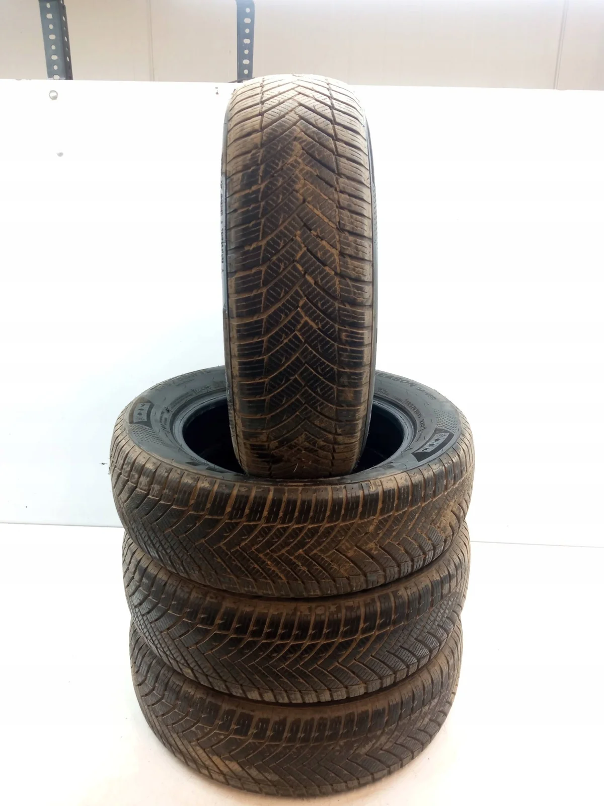 4x Kesärengas Imperial All Season 185/65R15