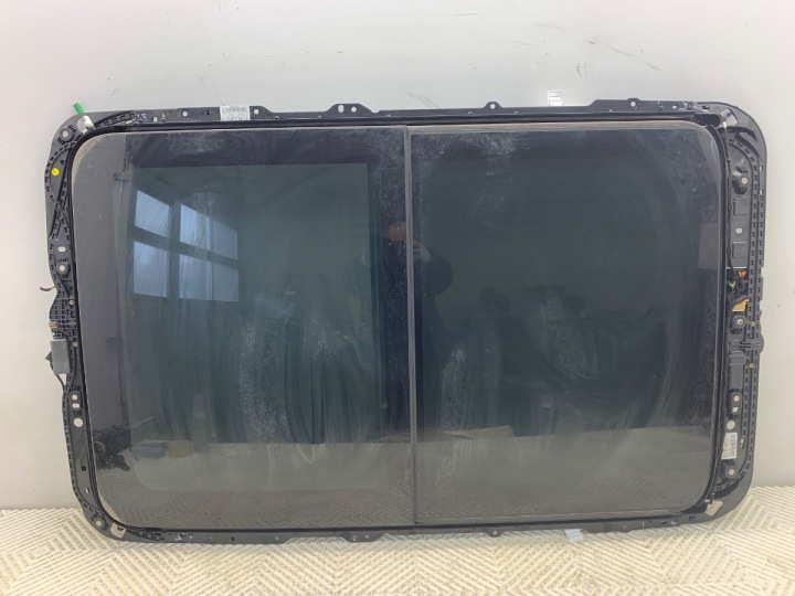 Sunroof Skoda Kodiaq SUV 3G9877041J Openable Sliding Roof