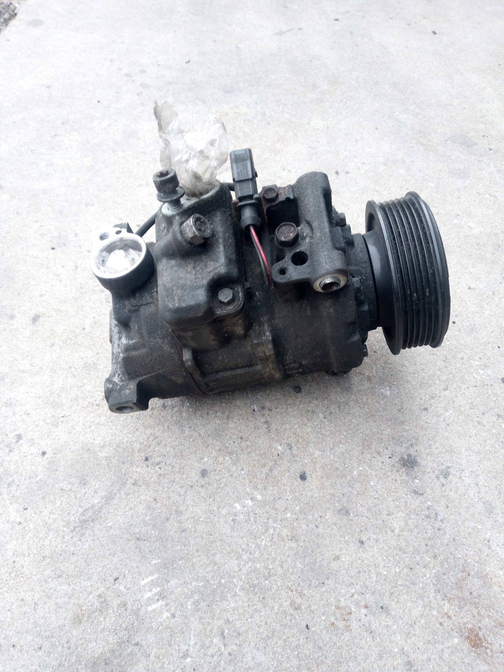Audi A4 B7 compressore clima 2,7 3,0 TDI 10-13 image 7