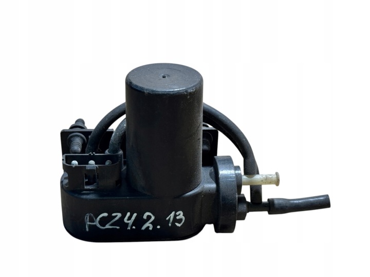 Keskuslukituksen pumppu Volvo S40 V40 I 412773