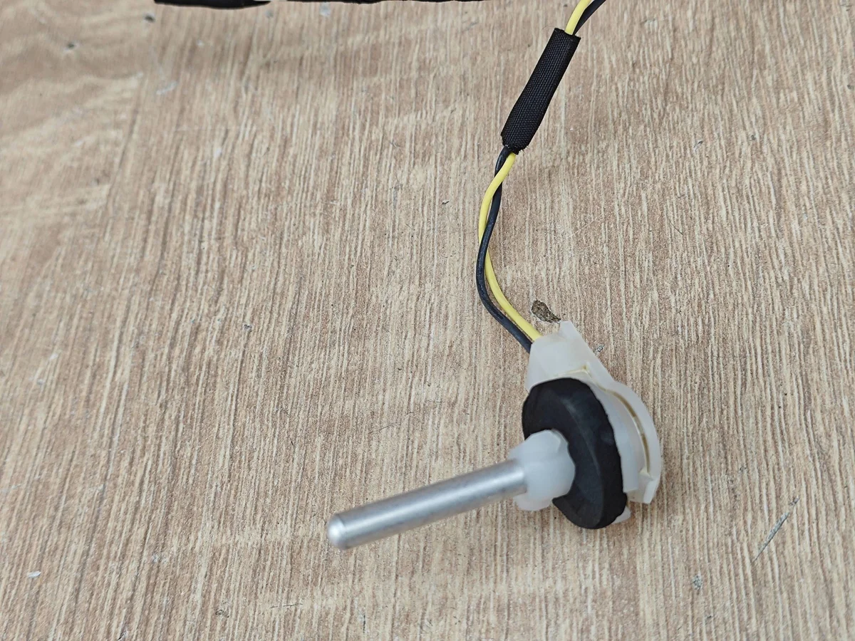 BMW X5 G05 X6 G06 LCI Temperatuursensor image 4