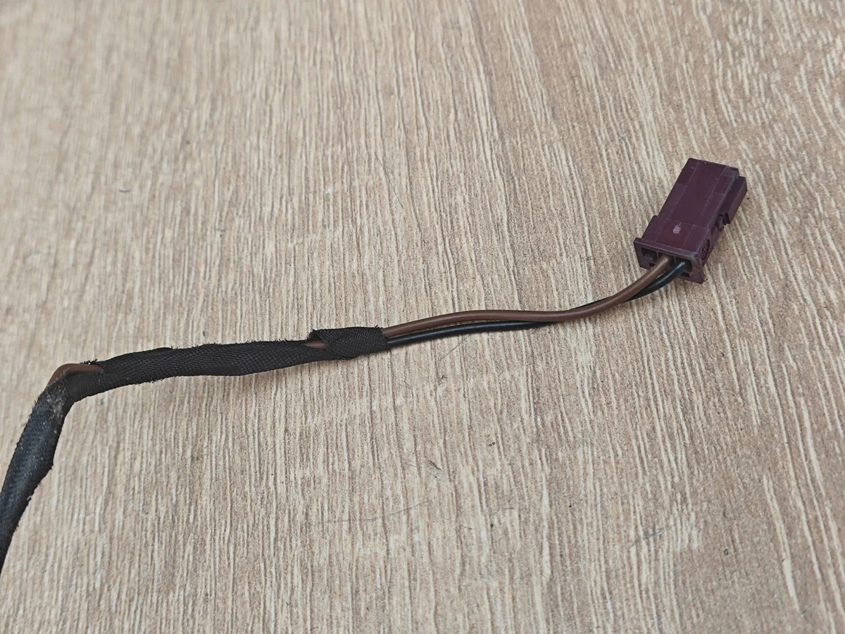 BMW X5 G05 G06 Connector Socket 7543312