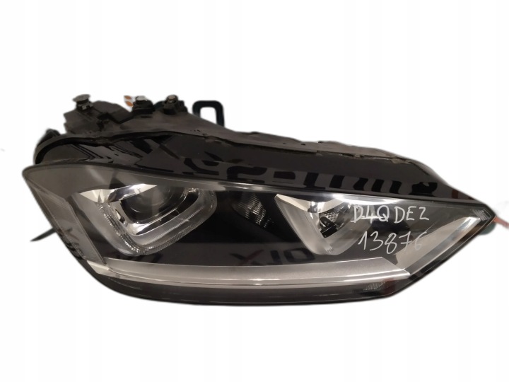VW Sportsvan 517941752B Xenon oikea