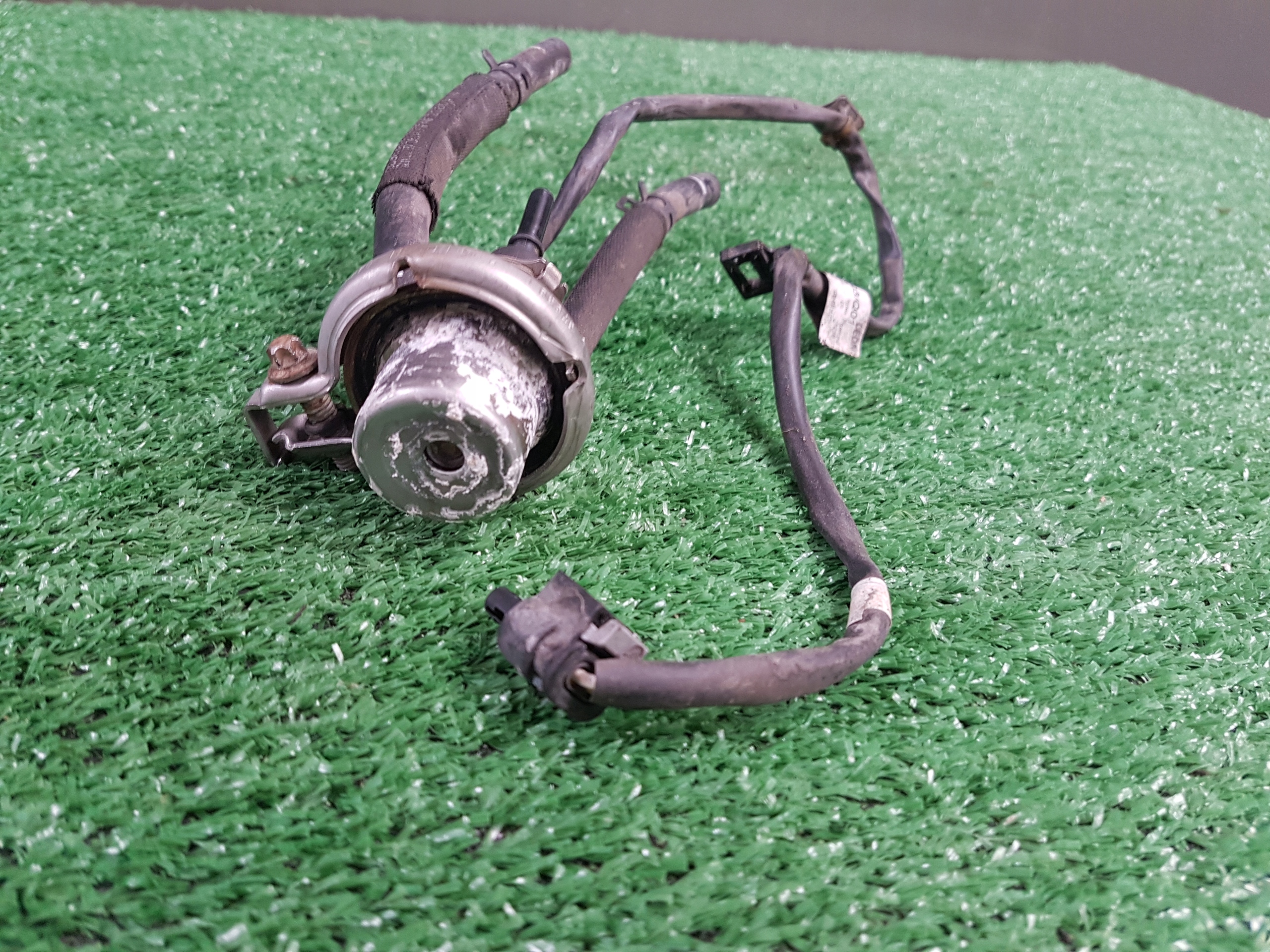 AdBlue Einspritzdüse Mercedes W205 2.2cdi A00048901113 image 3