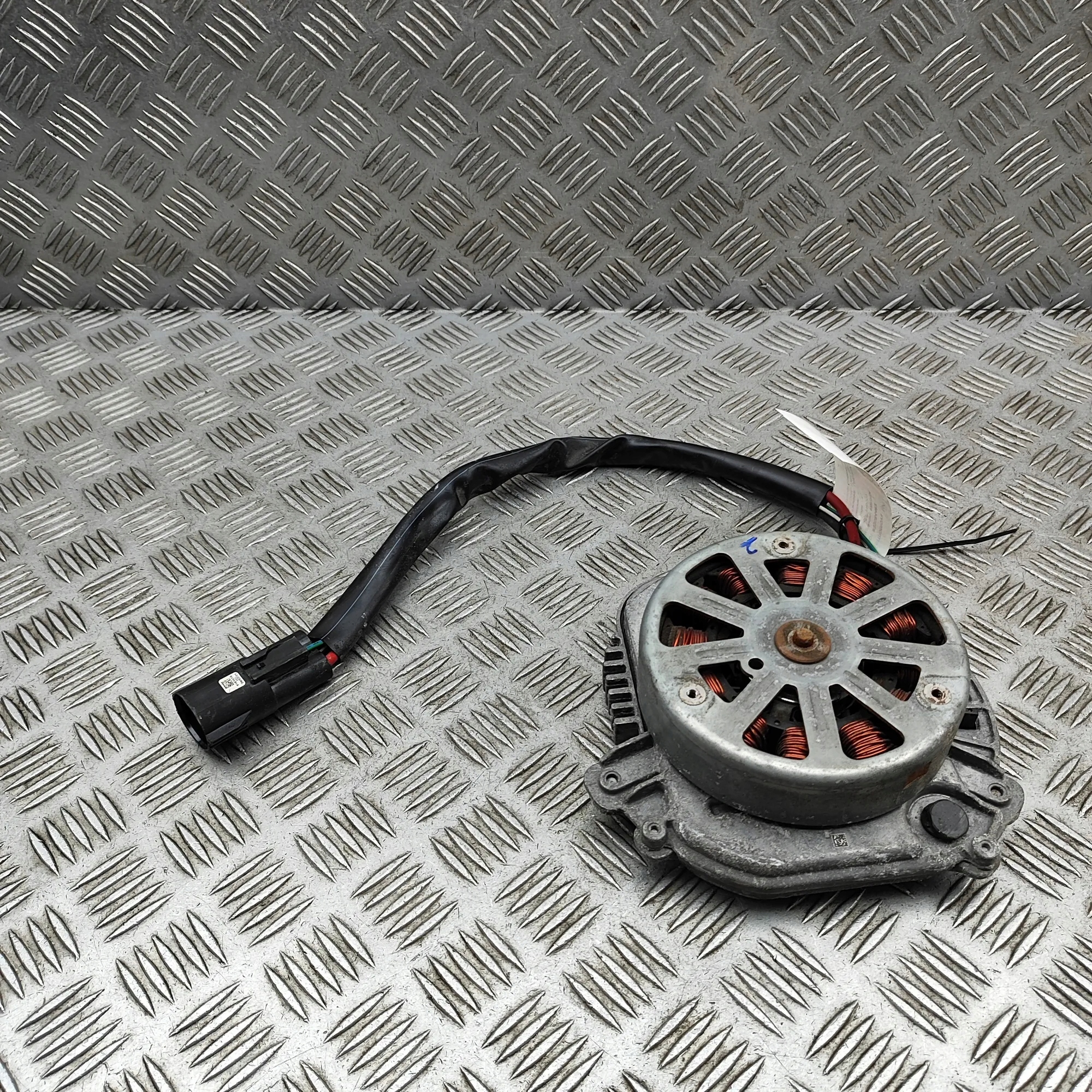 Fläktmotor Diffusor Land Rover Discovery V 500172105 image 2