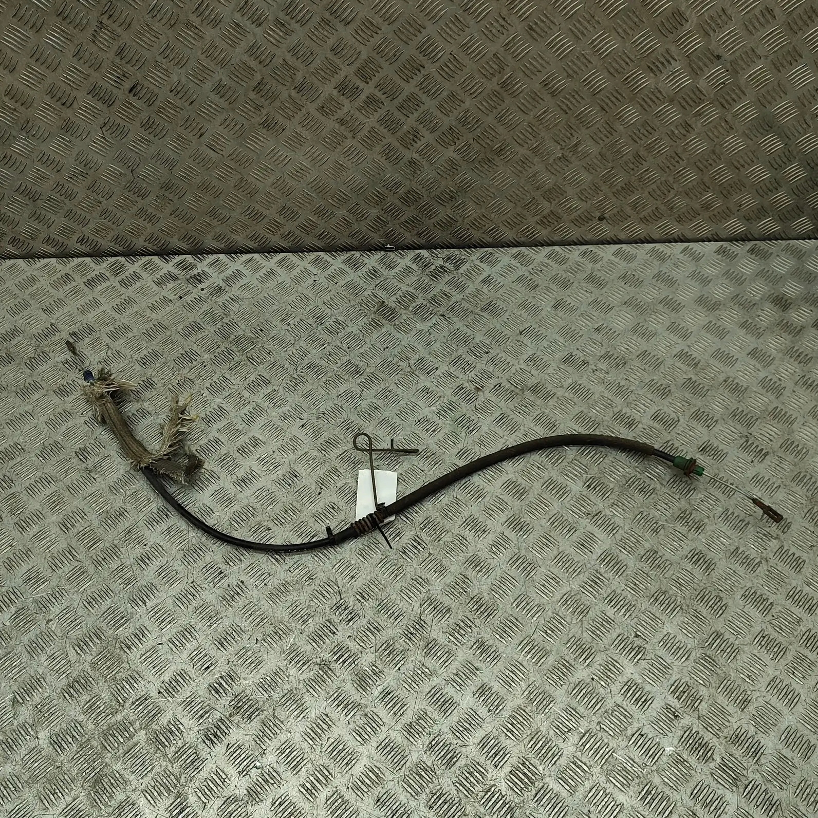 Câble de frein gauche Ford Transit KK312A809AA image 4