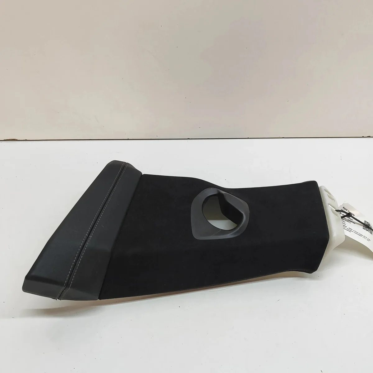 BMW 8 Gran Coupé G16/F93 Cache latéral image 3