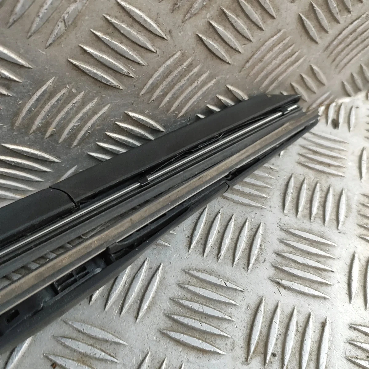 Torkarblad fram Kia Niro II 98350S1900 image 4