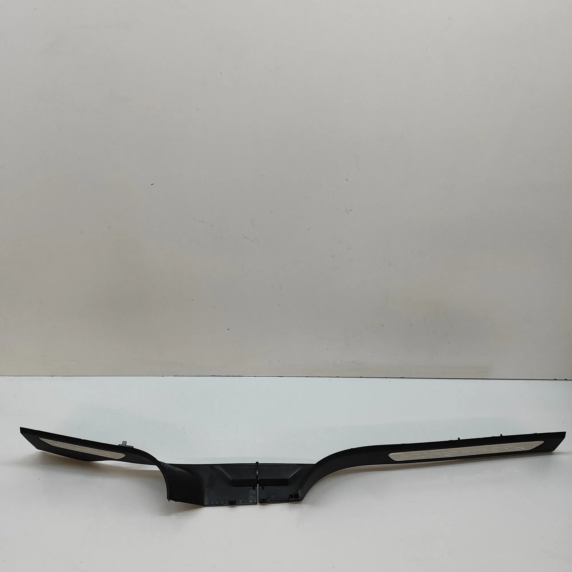 Seuil Porsche Cayenne III 760853845A Gauche image 6