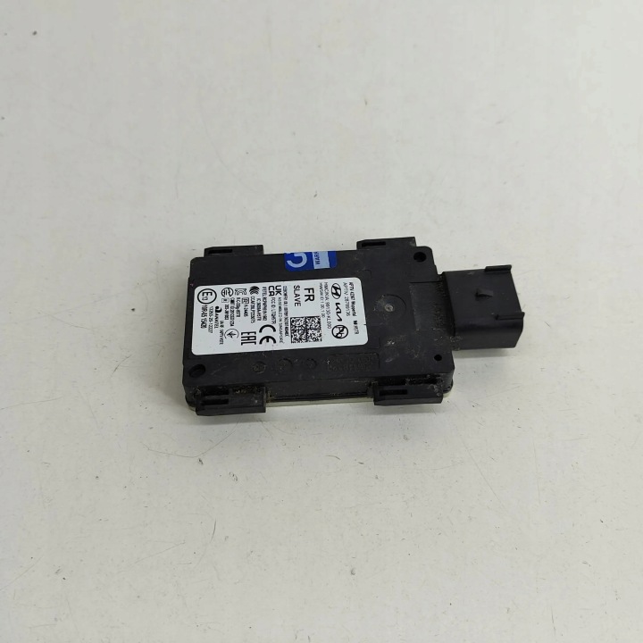 Kuolleen kulman tutka oikea etu Hyundai Ioniq 6 22-