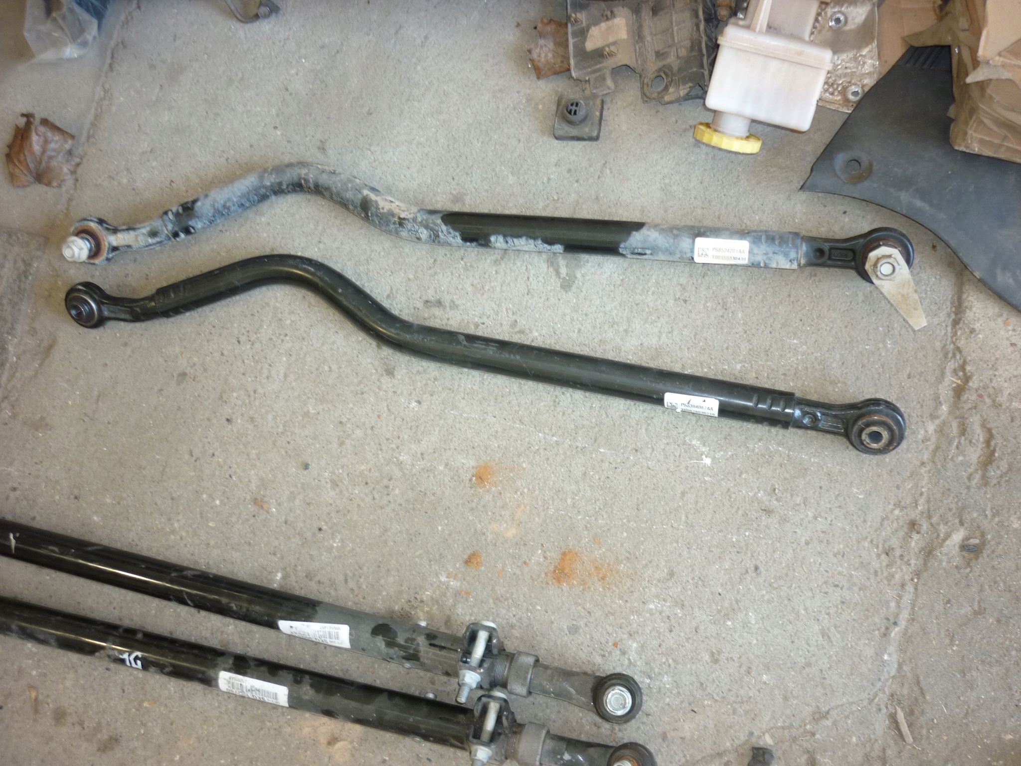 wrangler jl 18- barre panhard transversale avant 68394087aa image 2