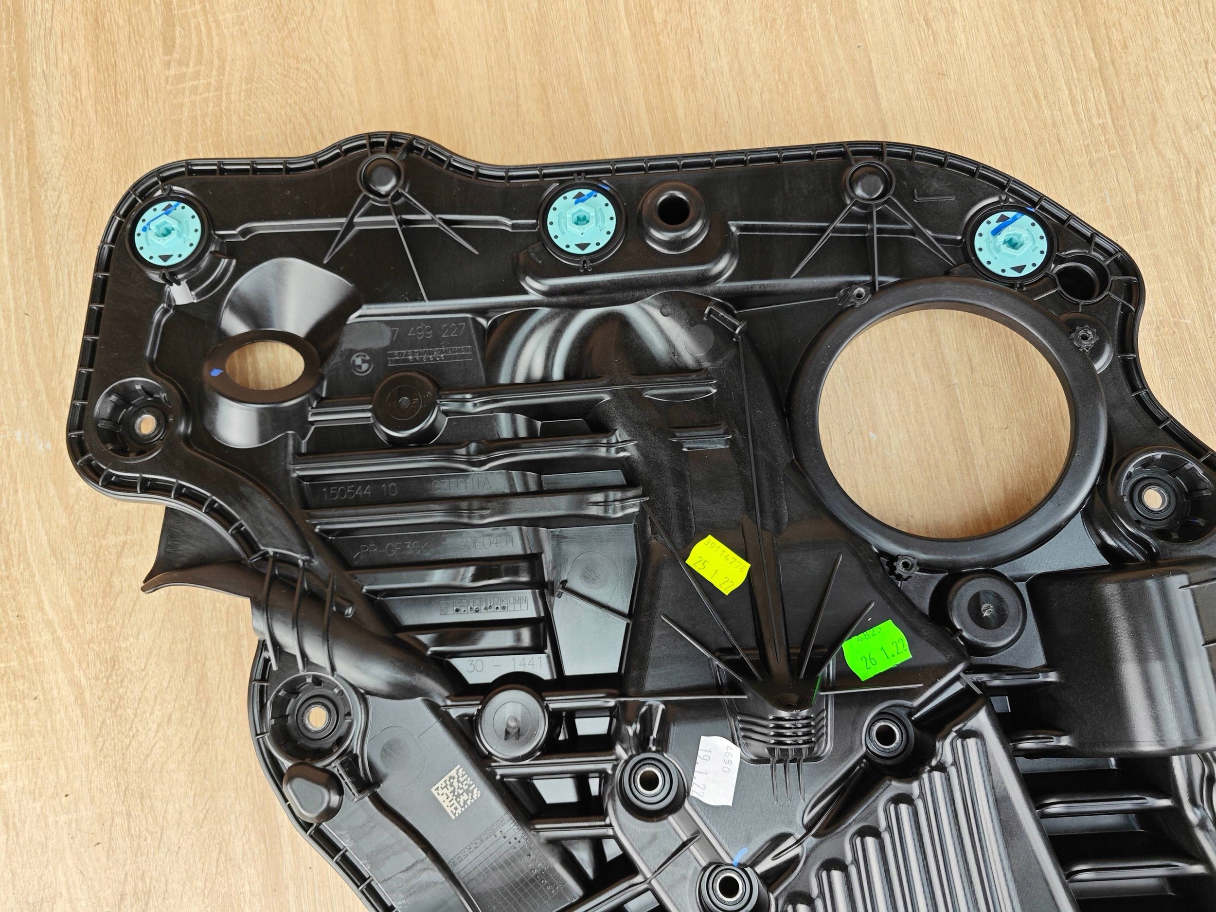 BMW G26 vasen takaoven suojus 7499227