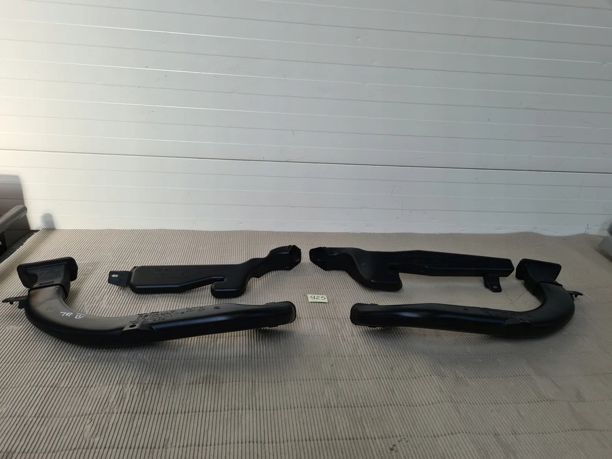 Luchtinlaat Renault Trafic IV 278321830R