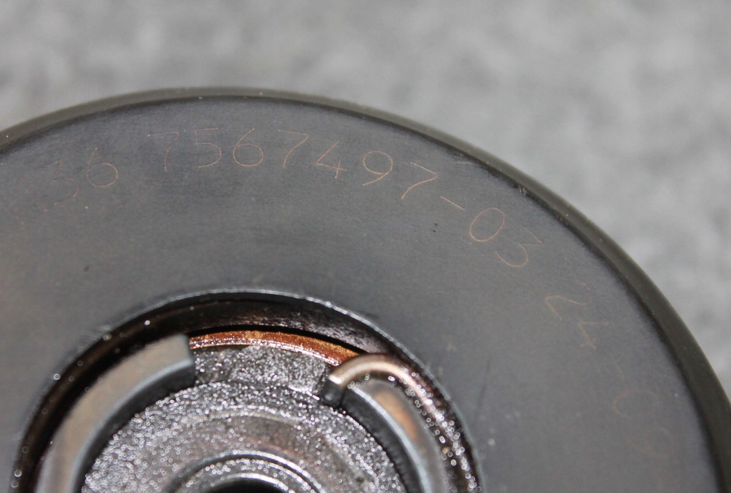 BMW N63B44 VANOS Einlass 7567497 image 3