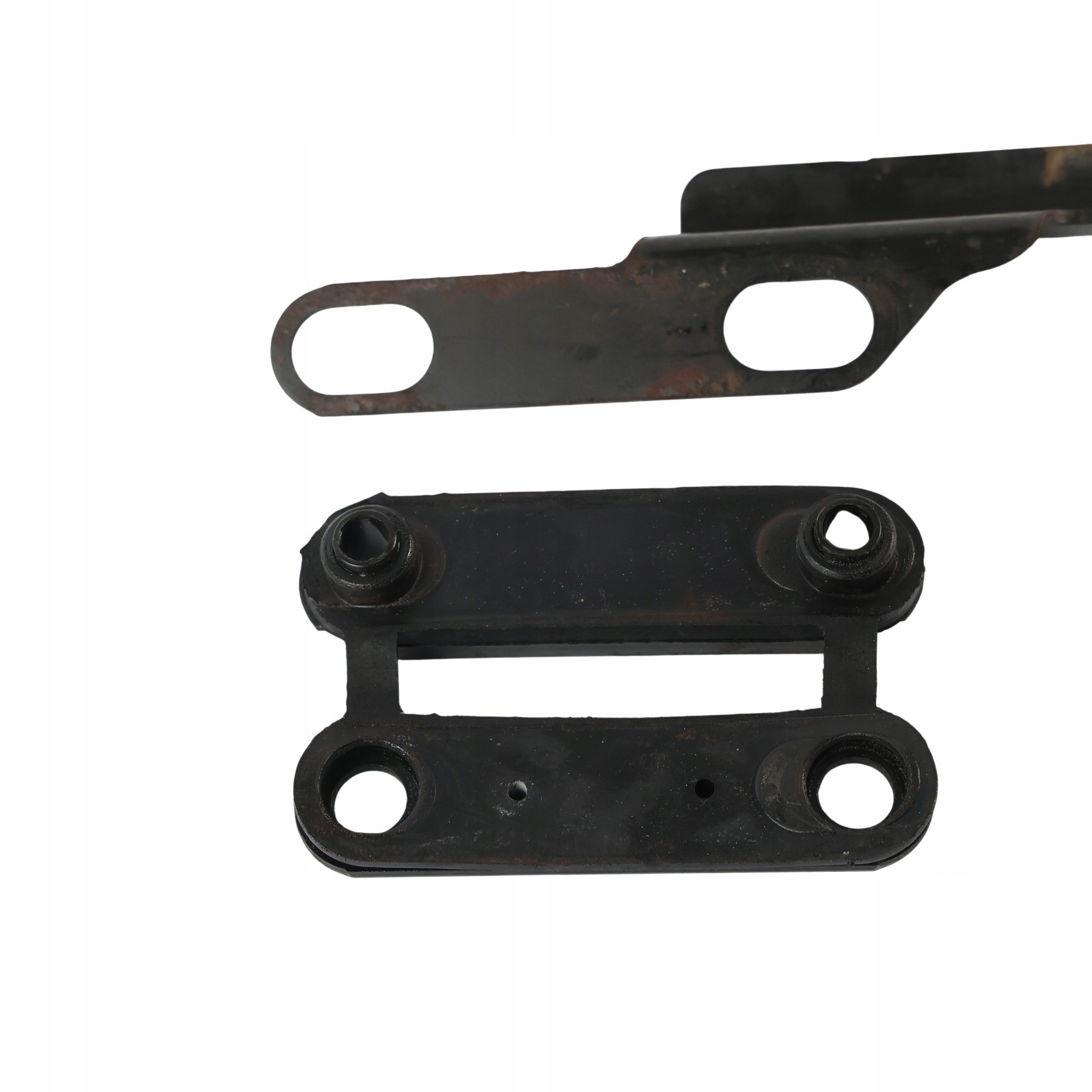 Mercedes W204 C207 Auspuffhalter links M272 M273 A2044926041 image 9