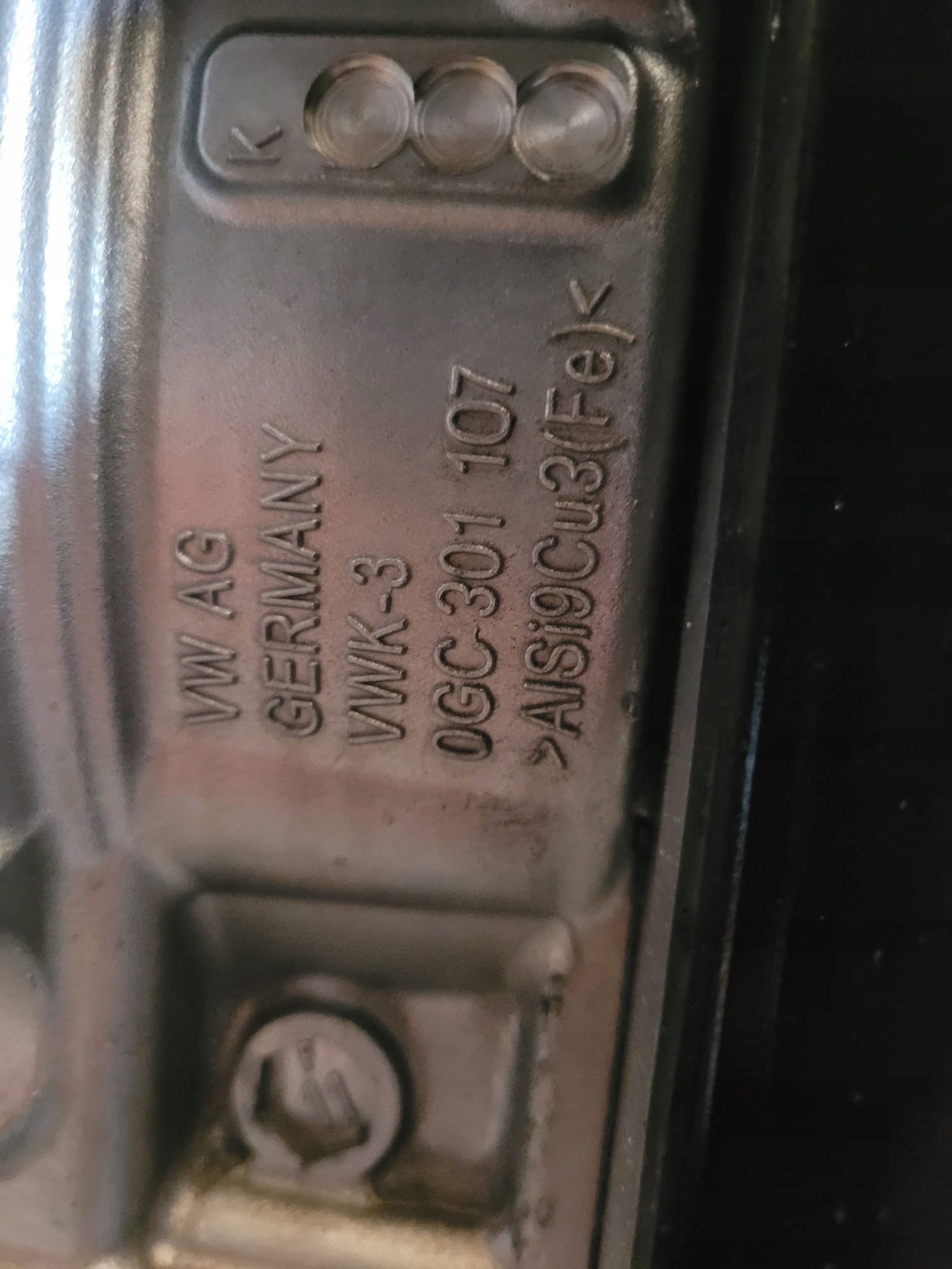 Vaihteiston kotelo runko DQ381 0GC301107 VW SEAT SKODA AUDI