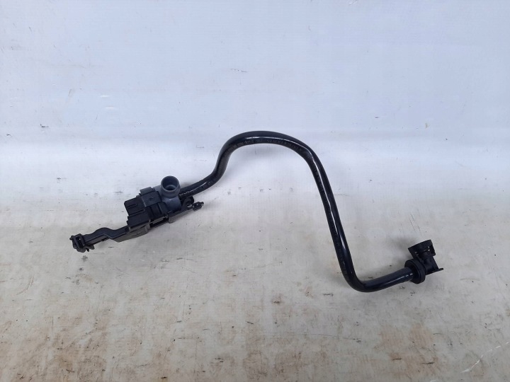 BMW 5 G30 7 G11 G12 8 G14 G15 G16 X5 G05 X6 G06 Breather Hose 7636149 8601847 13908601847 ( CATPOL 19374 )