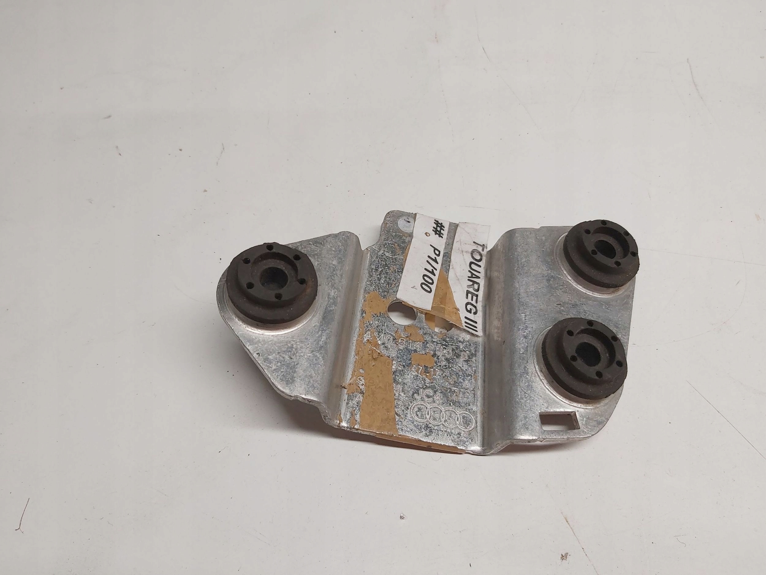 Support pompe ABS VW Touareg III 4M0614235D image 2