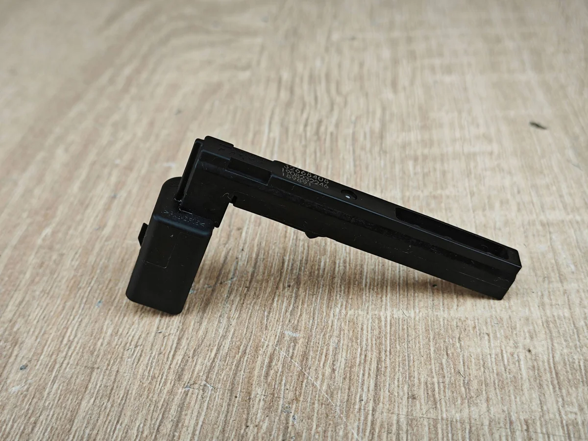 Capteur liquide frein Audi Q3 II F3 2.0 TDI