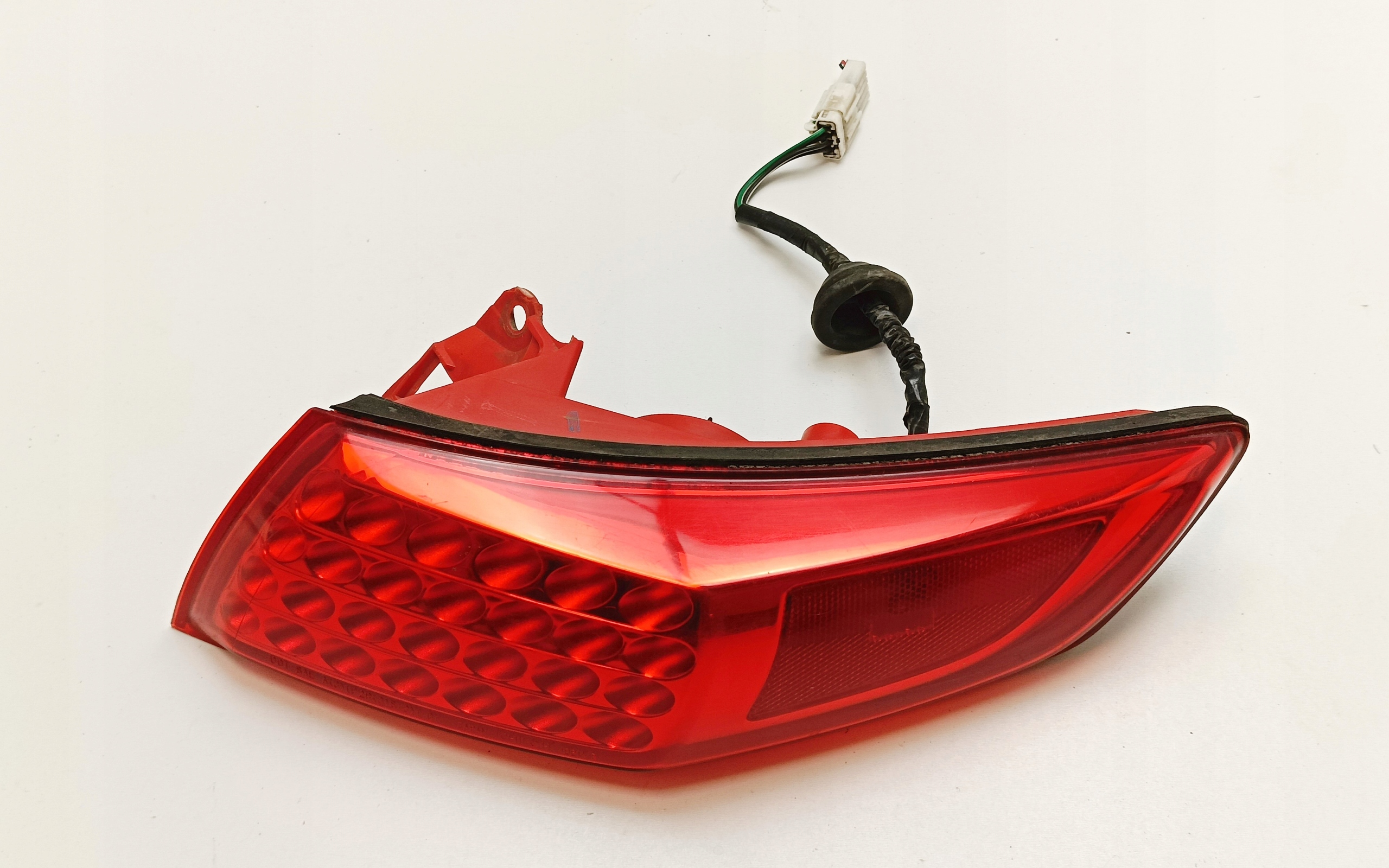 Right Rear Tail Light Infiniti FX35 FX45 USA