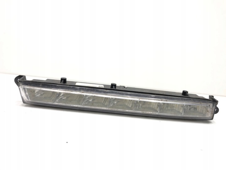DRL-valo vasen etu Mercedes GL-luokka A1649060351 SUV 12-15
