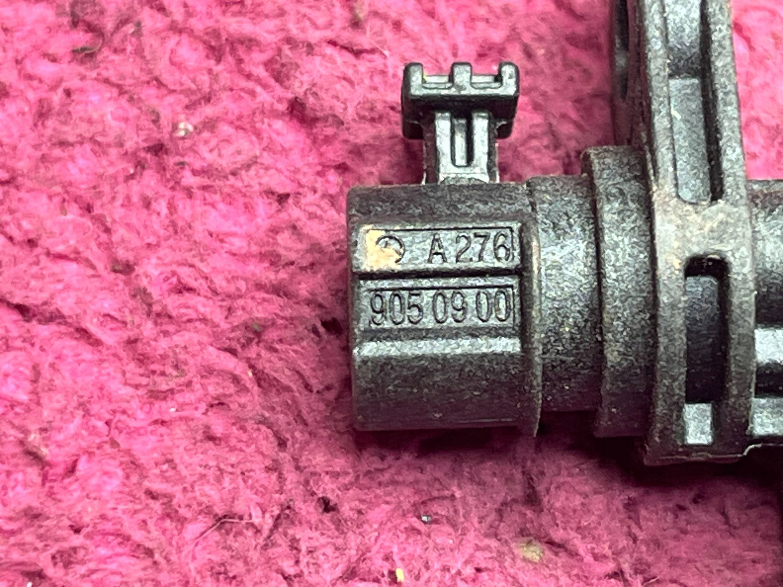 Sensor Posição Eixo Comando Mercedes GLC 2769050900 Original image 3